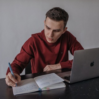 Вова делает стартап 